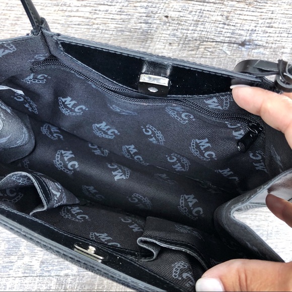 MC by Marc Chantal Vintage Y2K Shoulder Bag - Picture 4 of 4